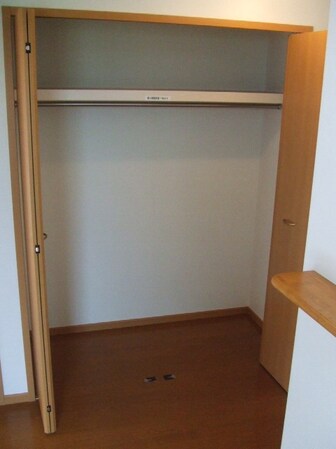 ローレルの物件内観写真